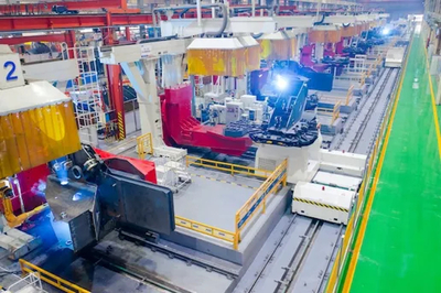 【高质量发展调研行】从“全球第一吊”看中国制造 机械设备制造、装配与设计的创新之路